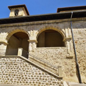 Plaza Santa Coloma, Angostina