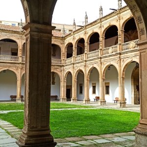Claustro Colegio Fonseca