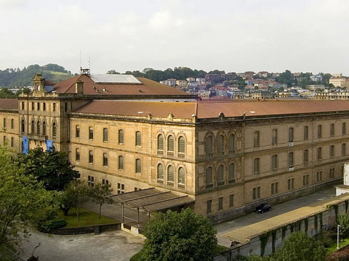 Centro cultural Tabakalera