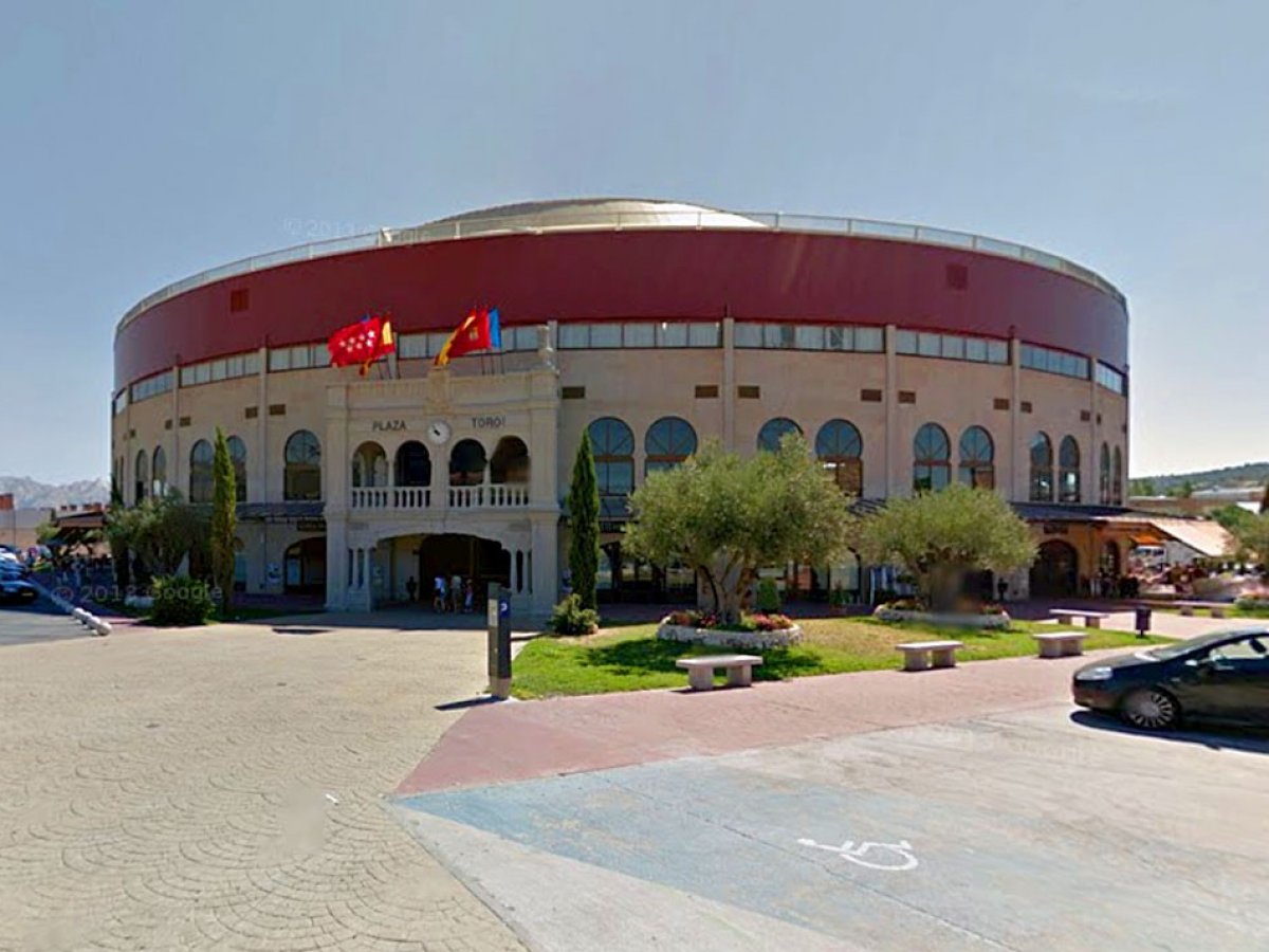 Plaza de toros cubierta de Moralzarzal