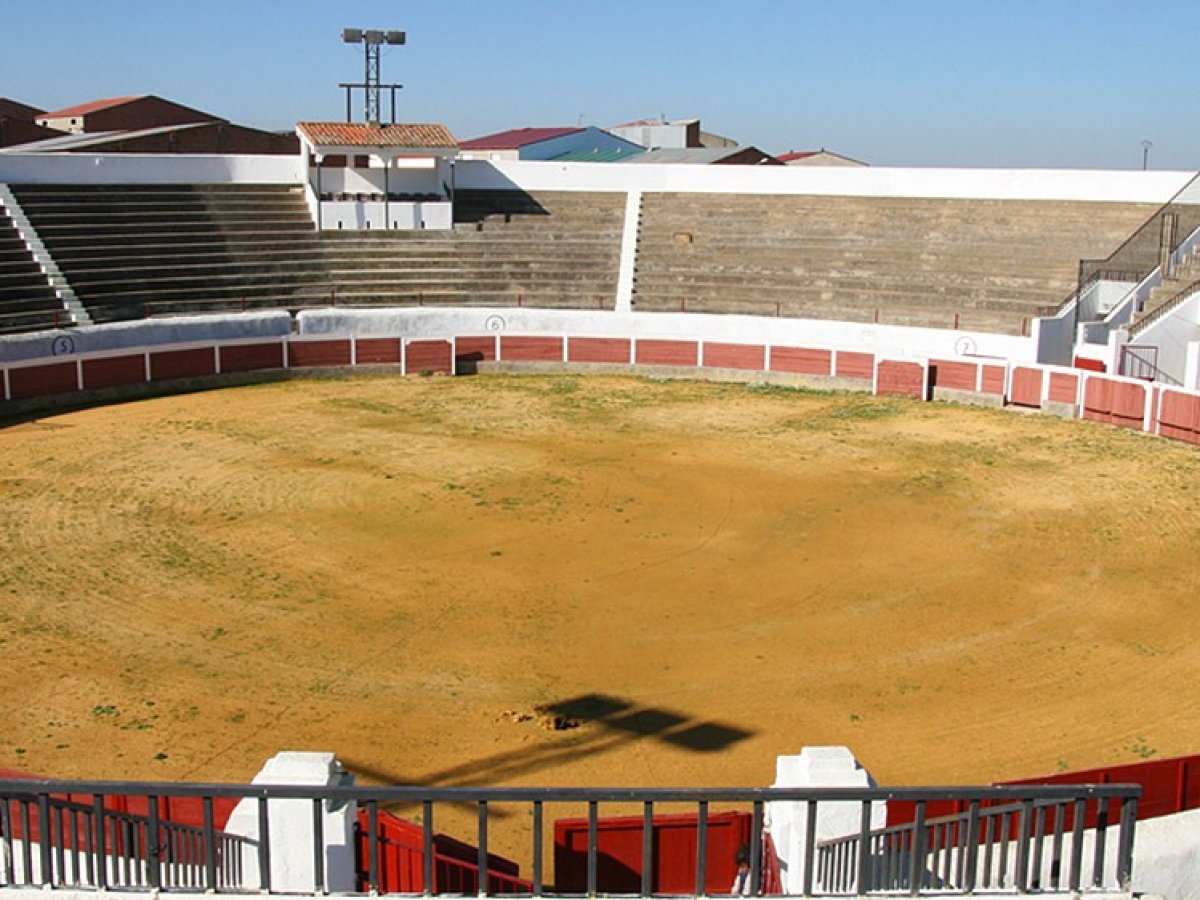 Plaza de Toros de Herrera del Duque