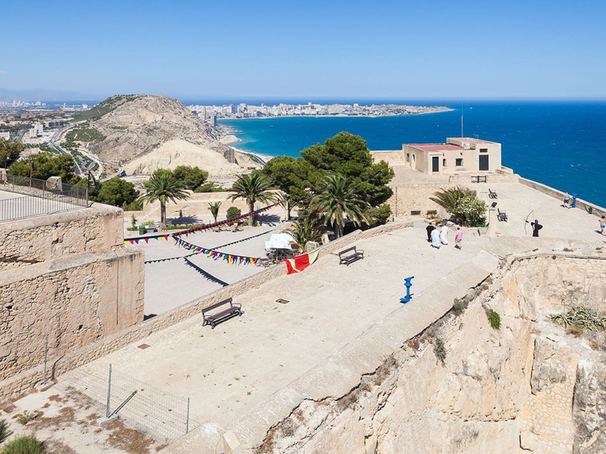 El Castillo de Santa Bárbara