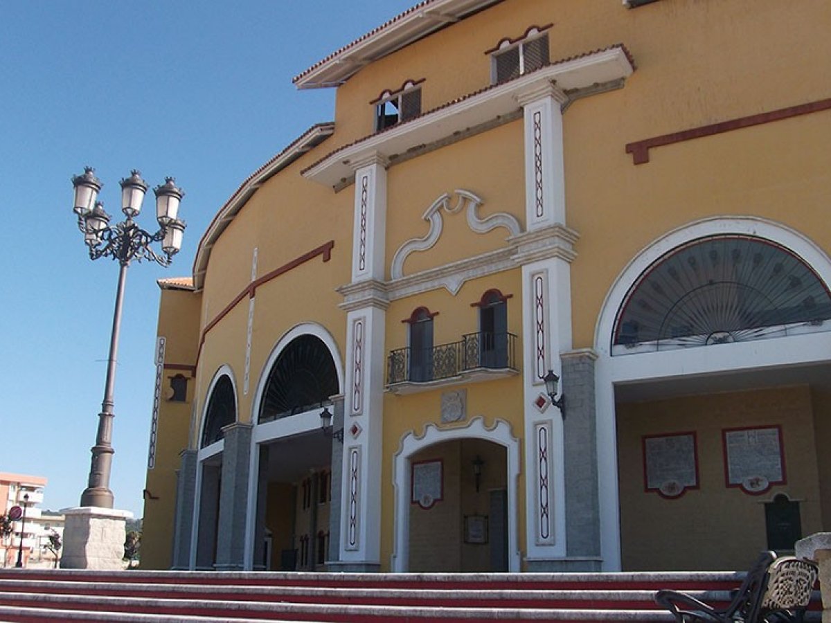 Plaza de toros "La Montera" de Los Barrios