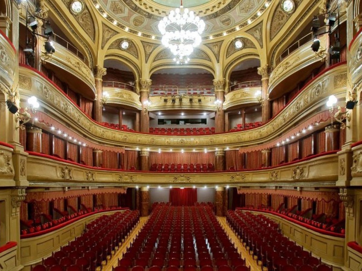 Teatro Armando Palacio Valdés de Avilés