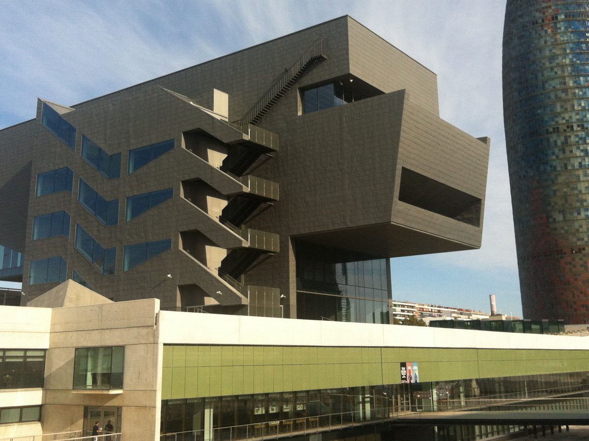 Disseny Hub  (Museo de Diseño)