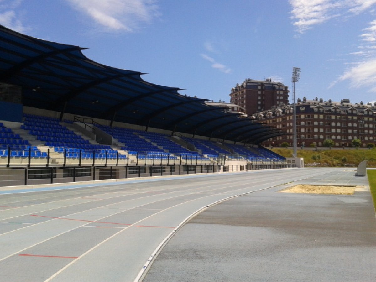 Estadio Riomar de Castro Urdiales