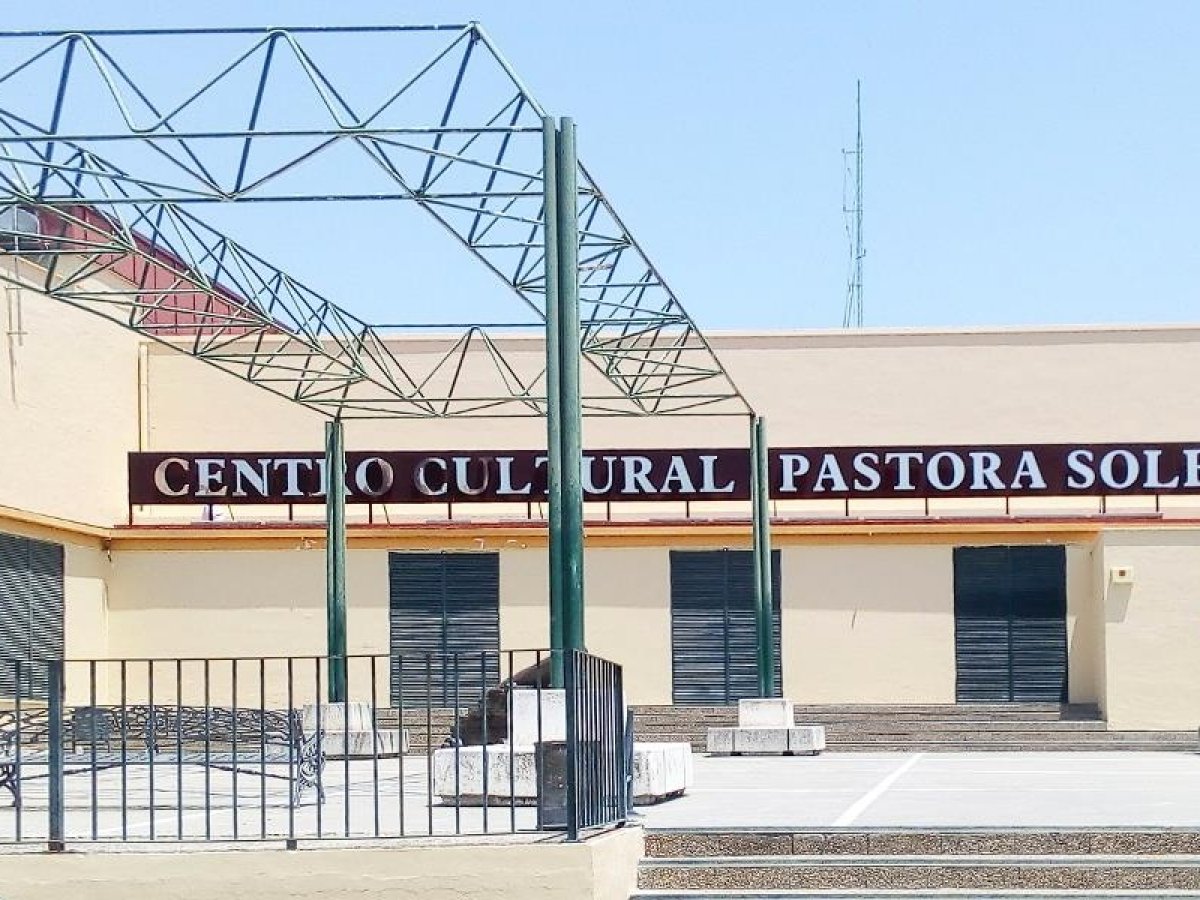 Centro Cultural de la Villa "Pastora Soler"