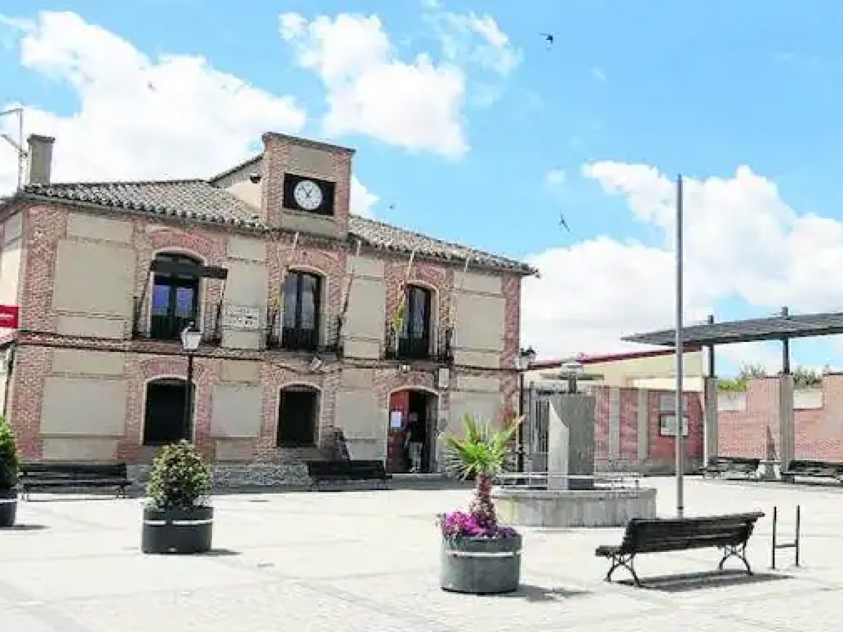 Plaza Mayor Hornillos de Eresma