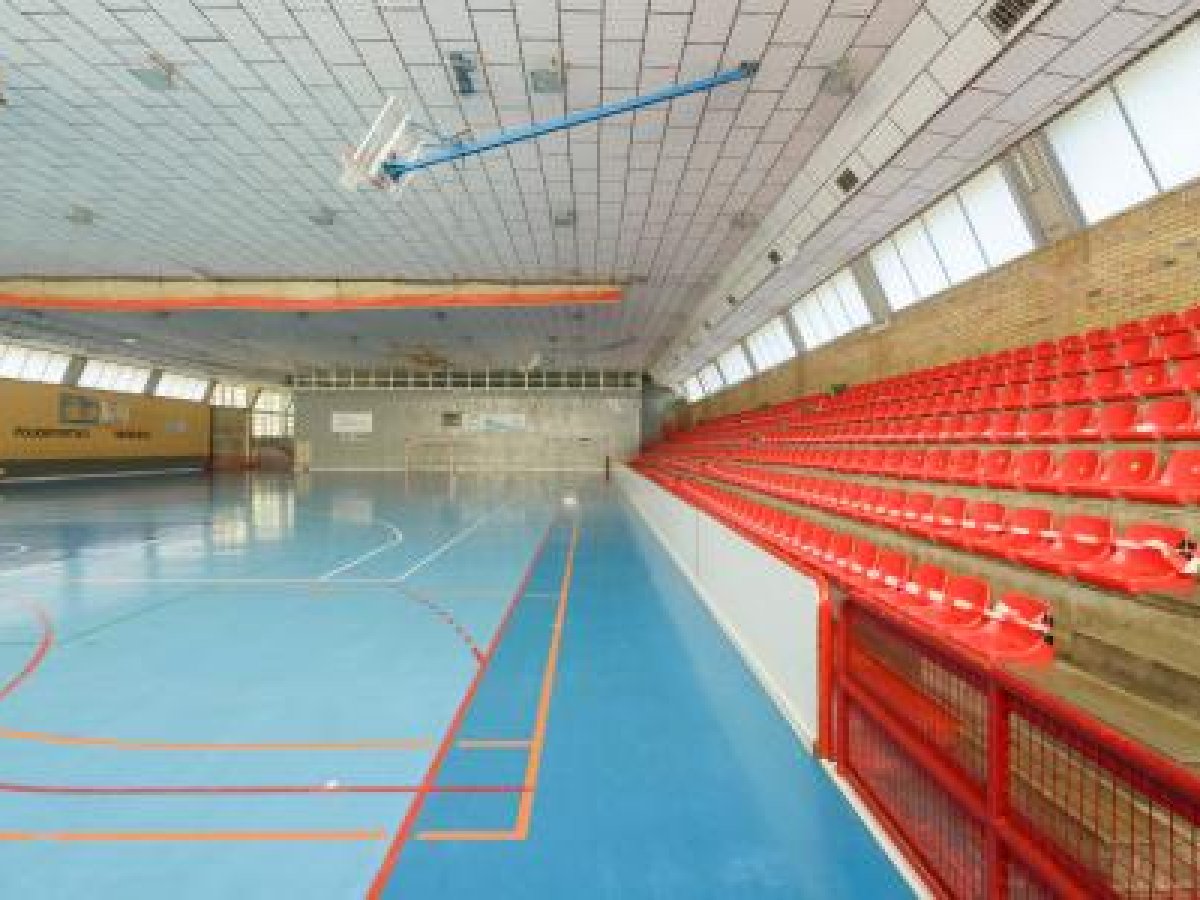 Polideportivo del Puente Sardas
