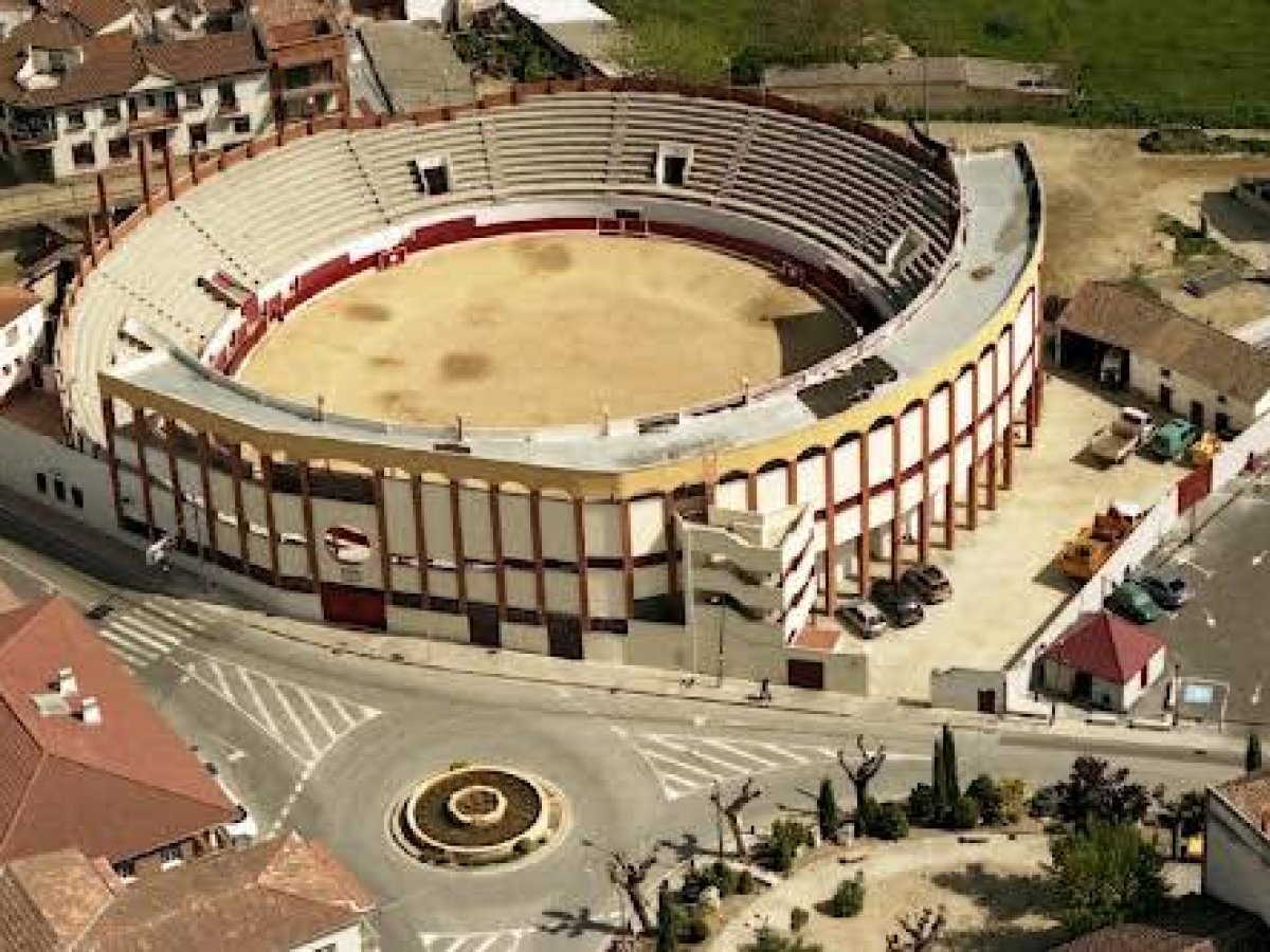 Plaza de Toros de San Martín de Valdeiglesias