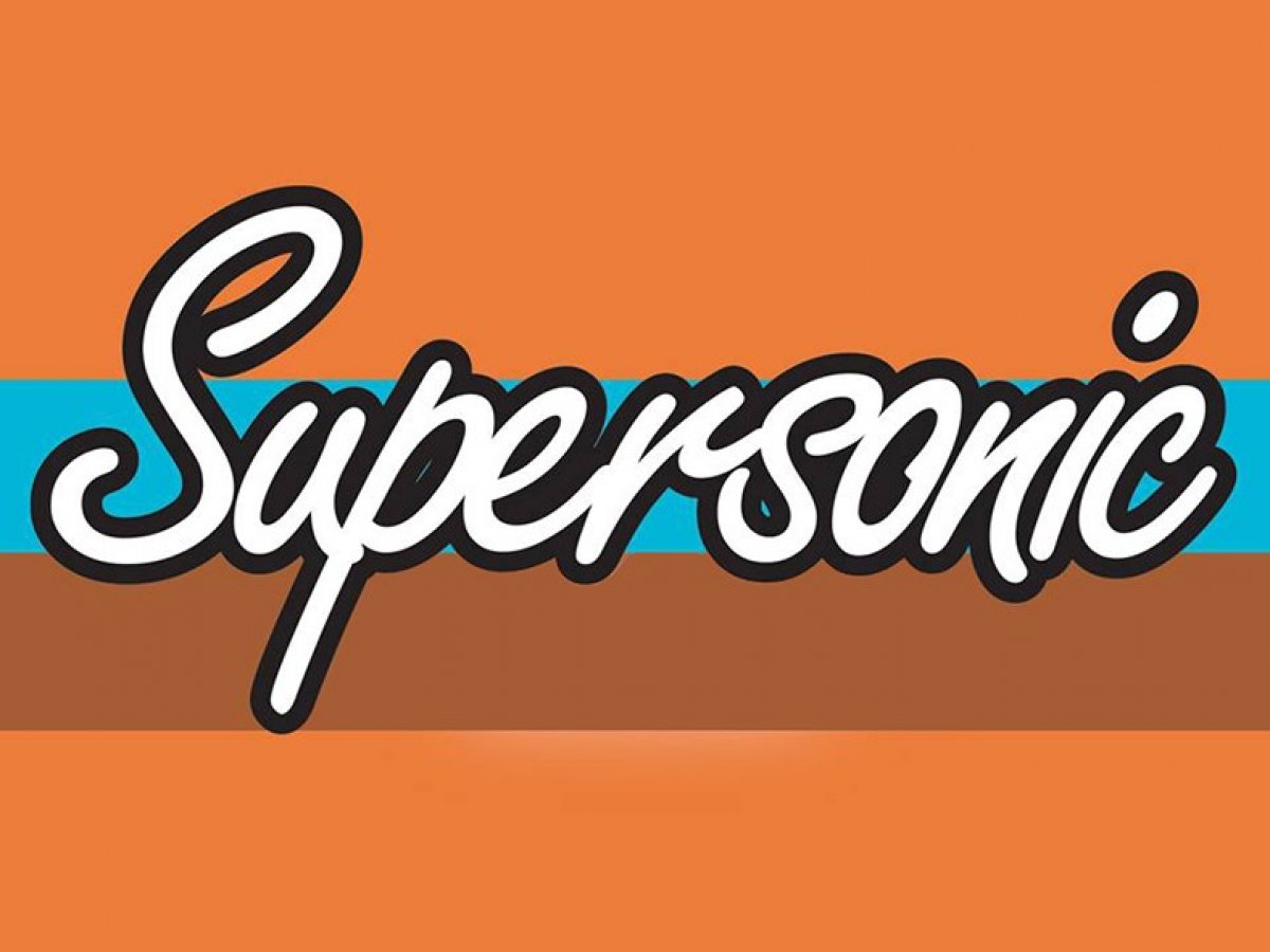 Sala Supersonic