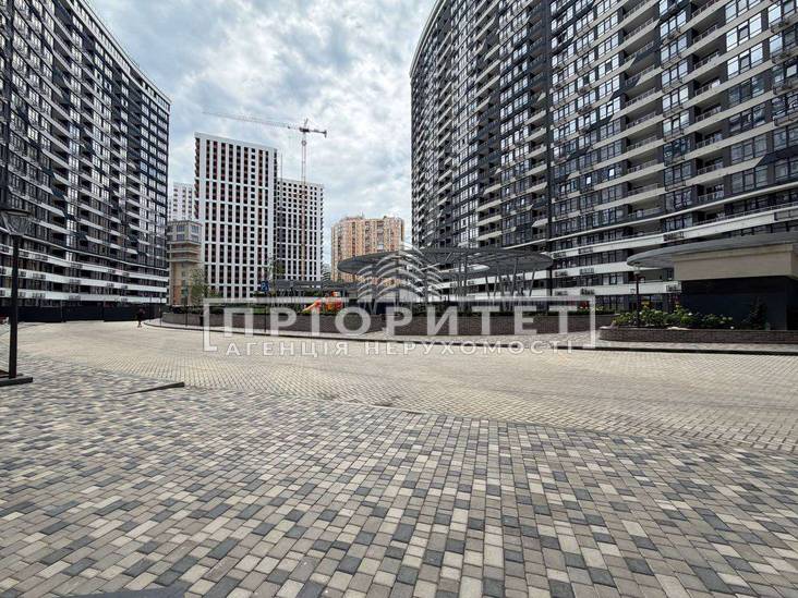 1-комнатная квартира, 48,00 кв.м., 75500 у.е.