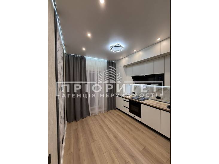 1-кімнатна квартира, 42.40 кв.м., 63800 у.е.