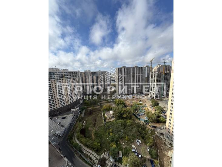 2-кімнатна квартира, 75.30 кв.м., 88000 у.е.