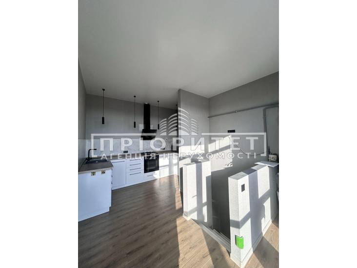 2-комнатная квартира, 70.00 кв.м., 140000 у.е.