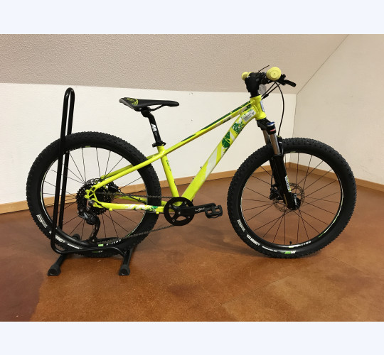 MUSTANG TRAILSTAR 24 B SL