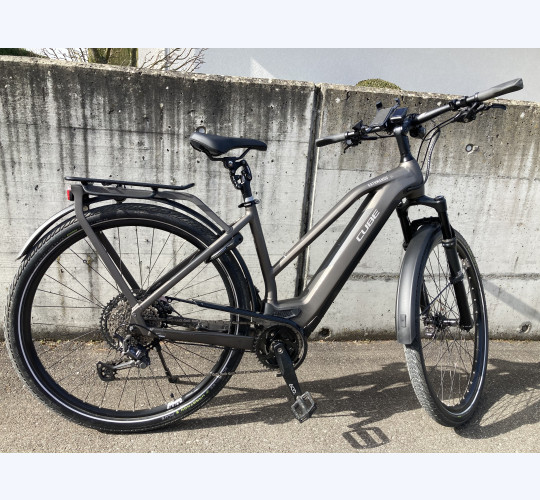 Cube Cube Kathmandu Pro iridium´n´black 2020