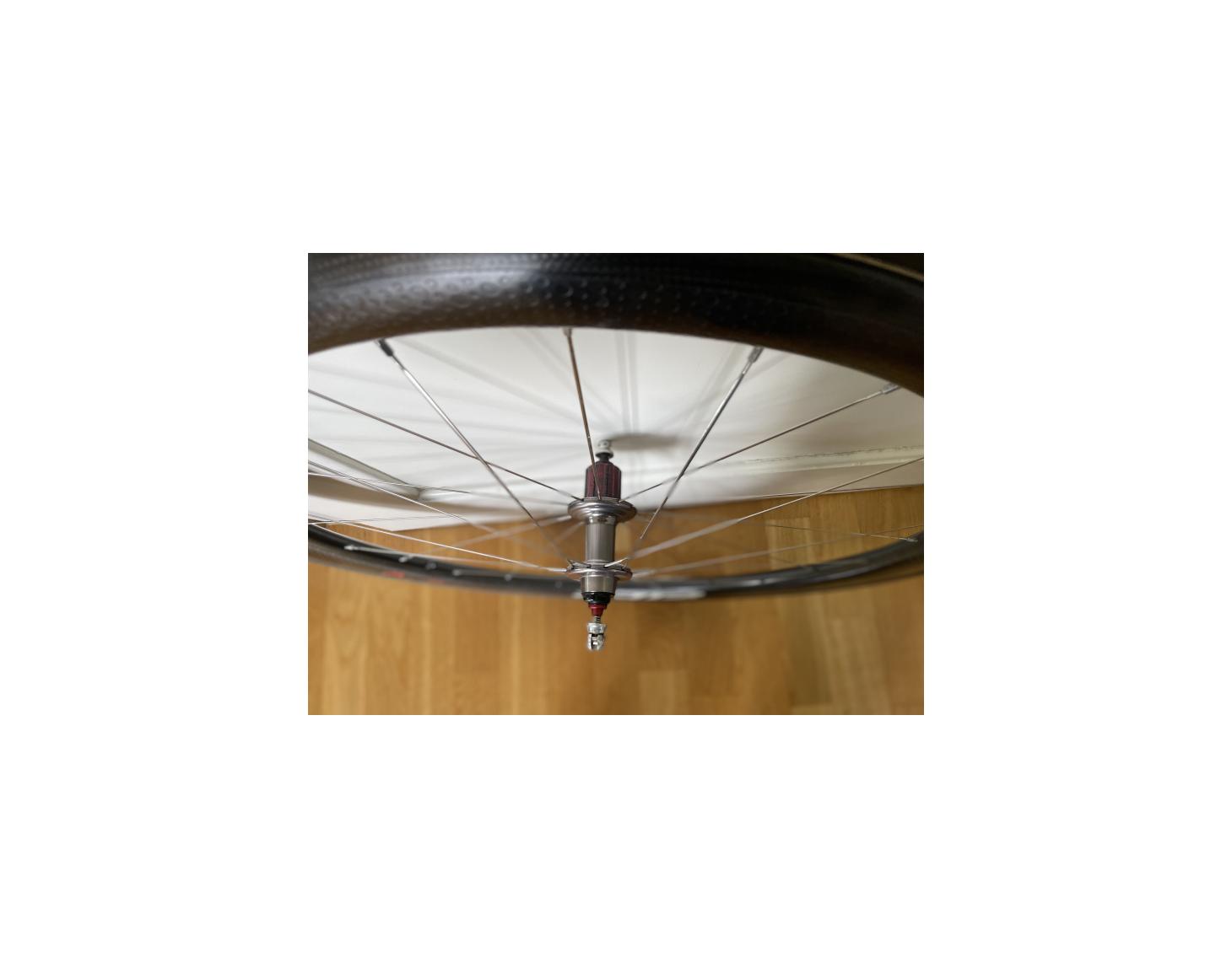 Zipp Laufräder Firecrest 303 (hinten) und 202 (vorne)