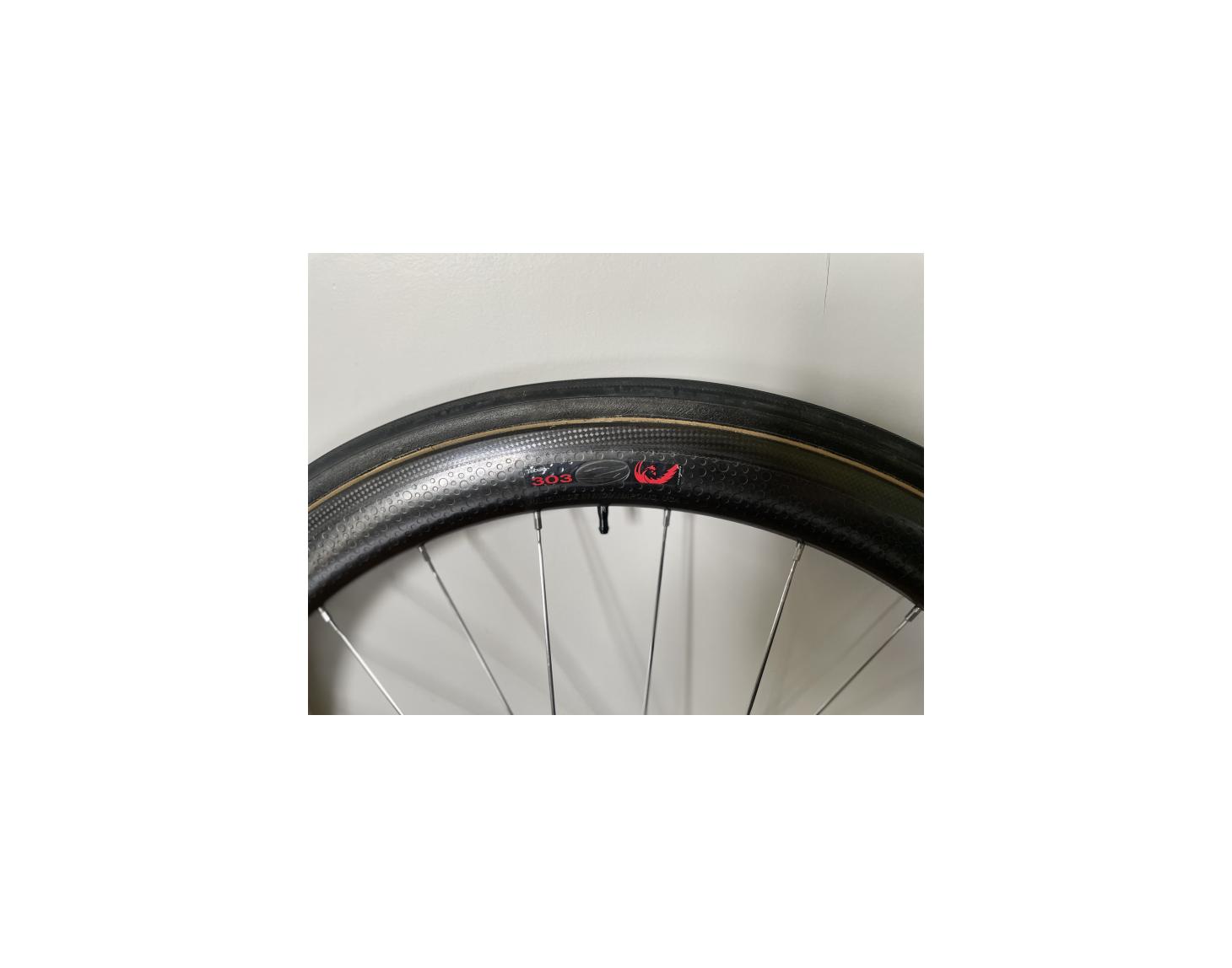 Zipp Laufräder Firecrest 303 (hinten) und 202 (vorne)