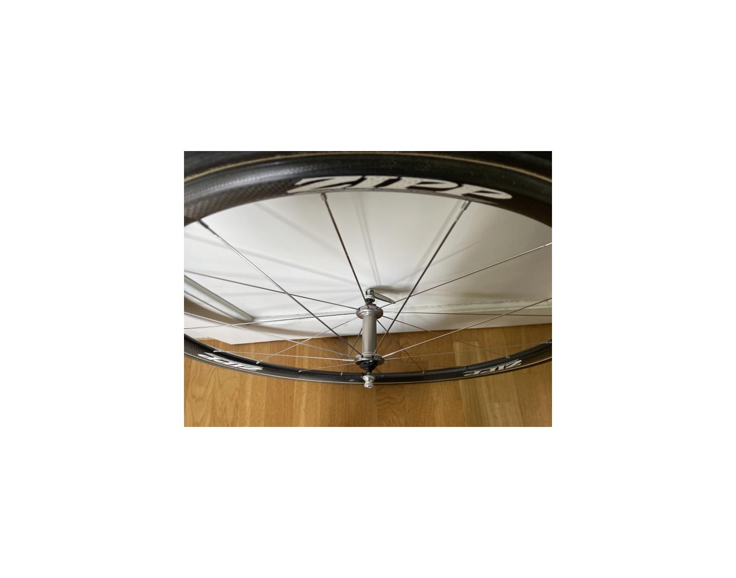 Zipp Laufräder Firecrest 303 (hinten) und 202 (vorne)