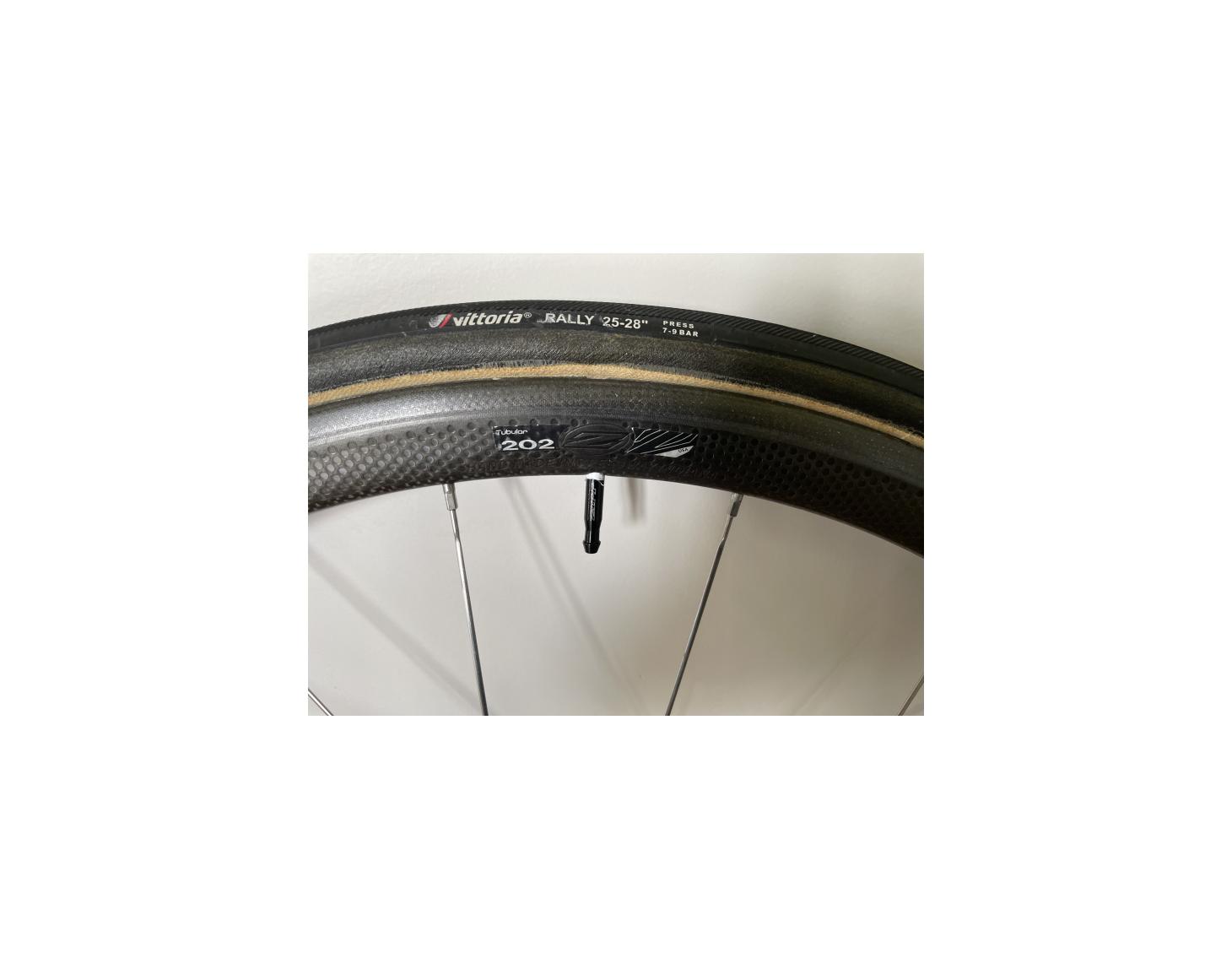 Zipp Laufräder Firecrest 303 (hinten) und 202 (vorne)