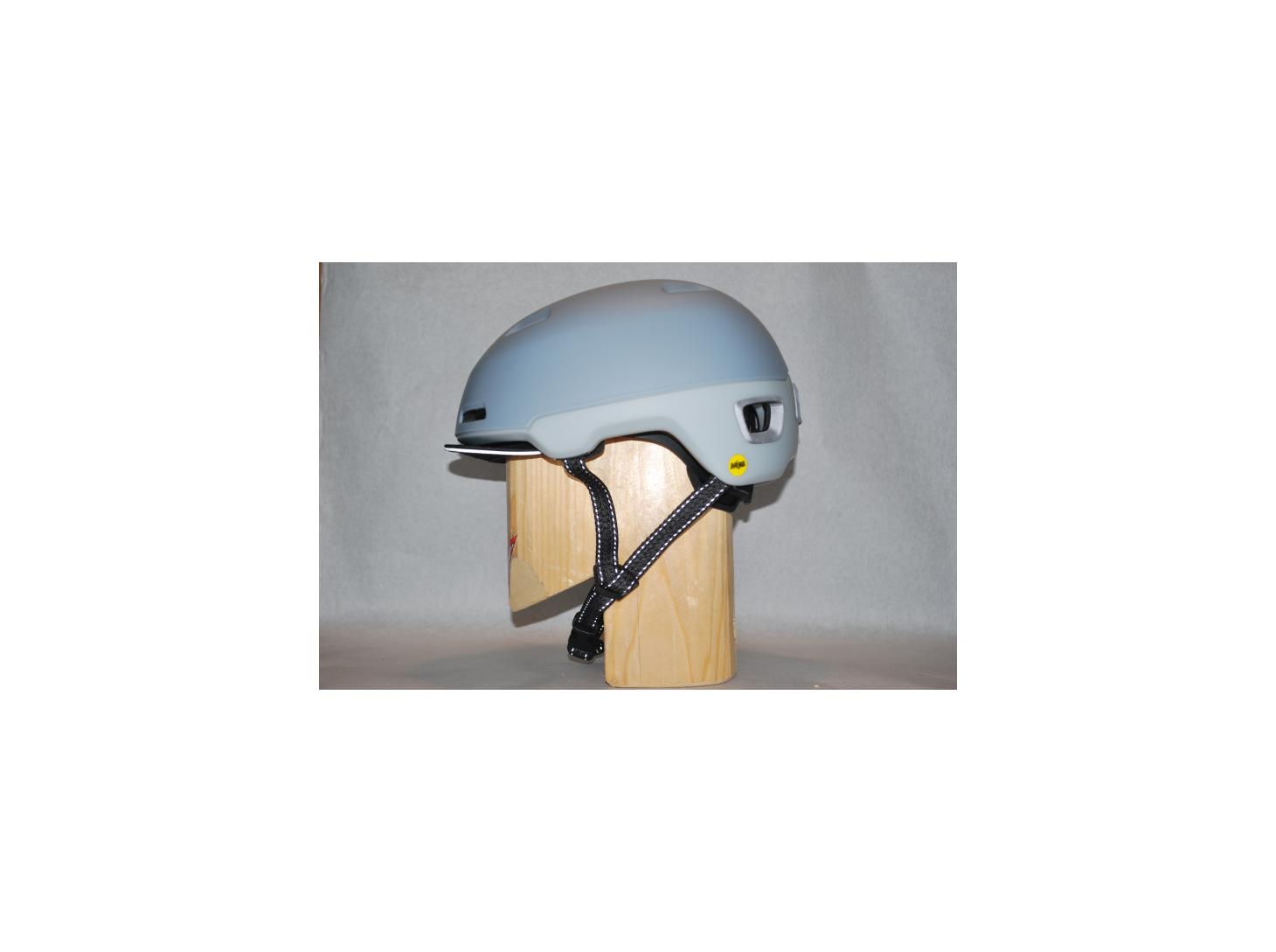 Fahrradhelm Giro Sutton Mips