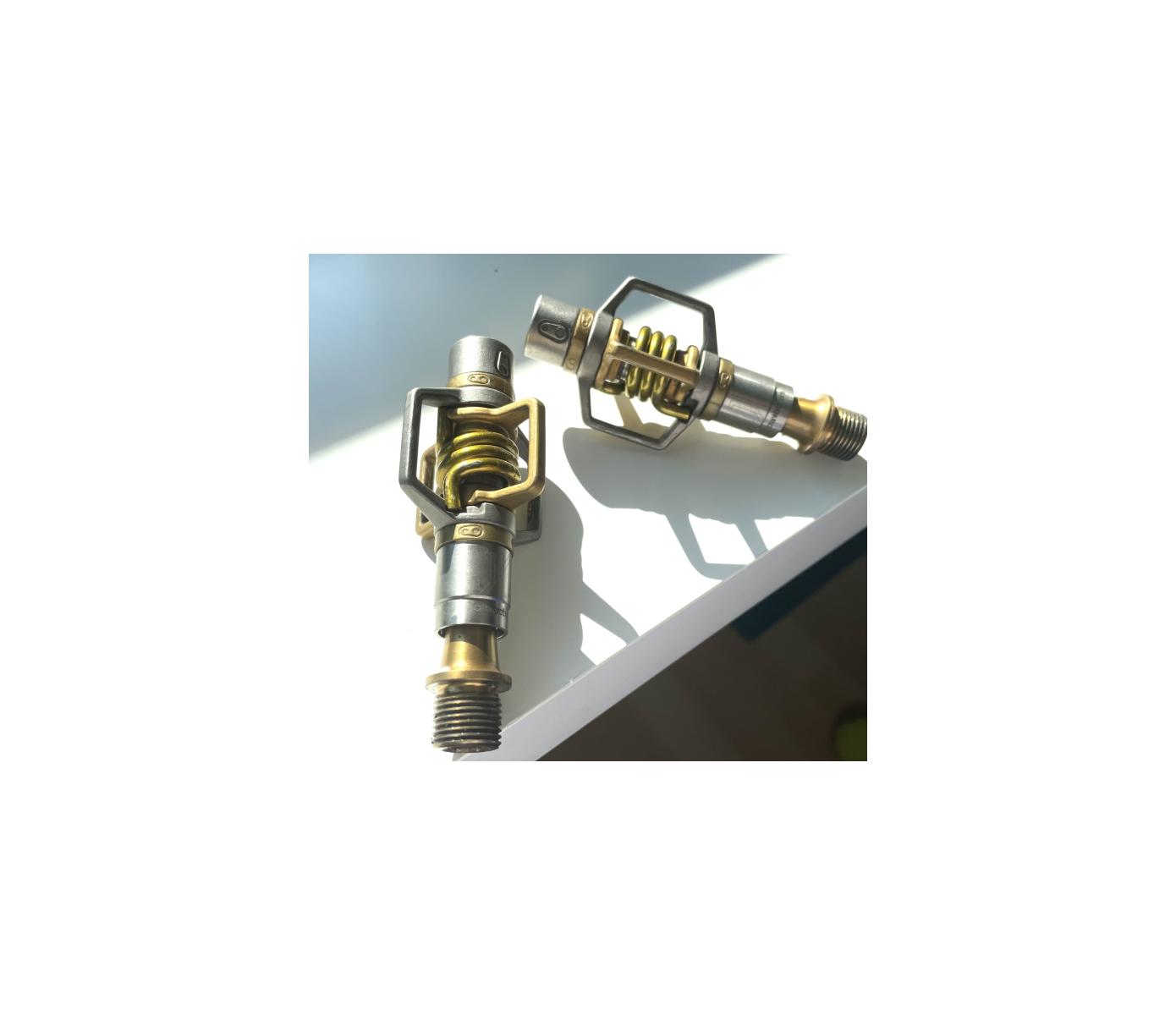 CRANKBROTHERS EGG BEATER 11 PEDALE GOLD