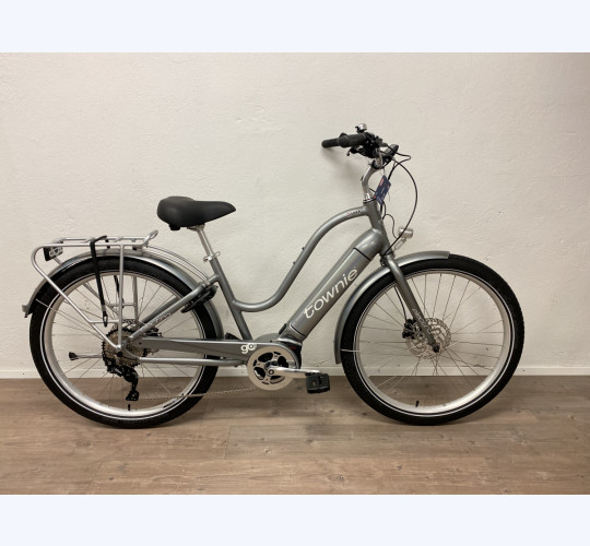 electra bike pedals