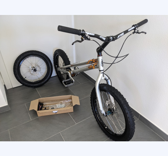 Vélo-Trial 20" Rockman Manus 3 Excellent Etat (service en Juin 2021)