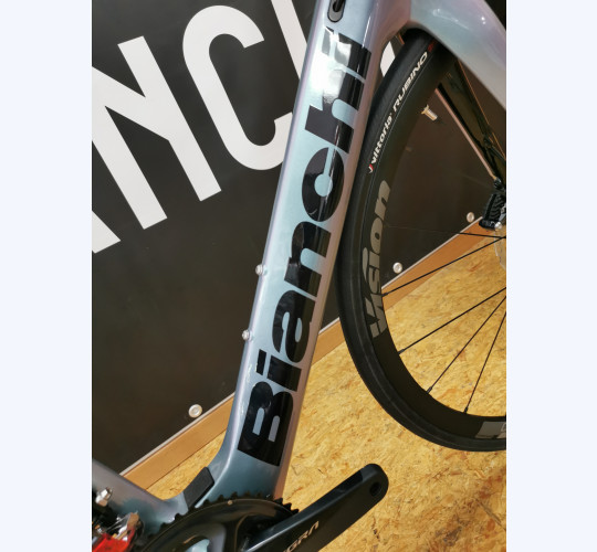 Bianchi Aria E-road
