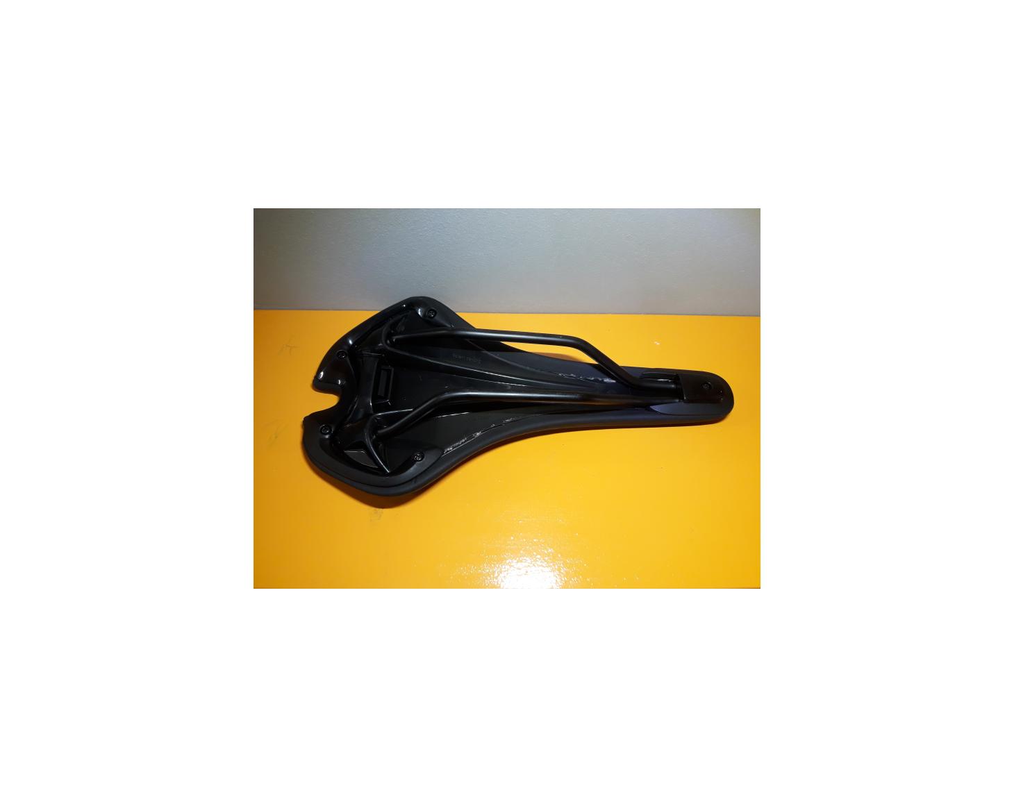 Sattel SELLE ROYAL seta s1 schwarz