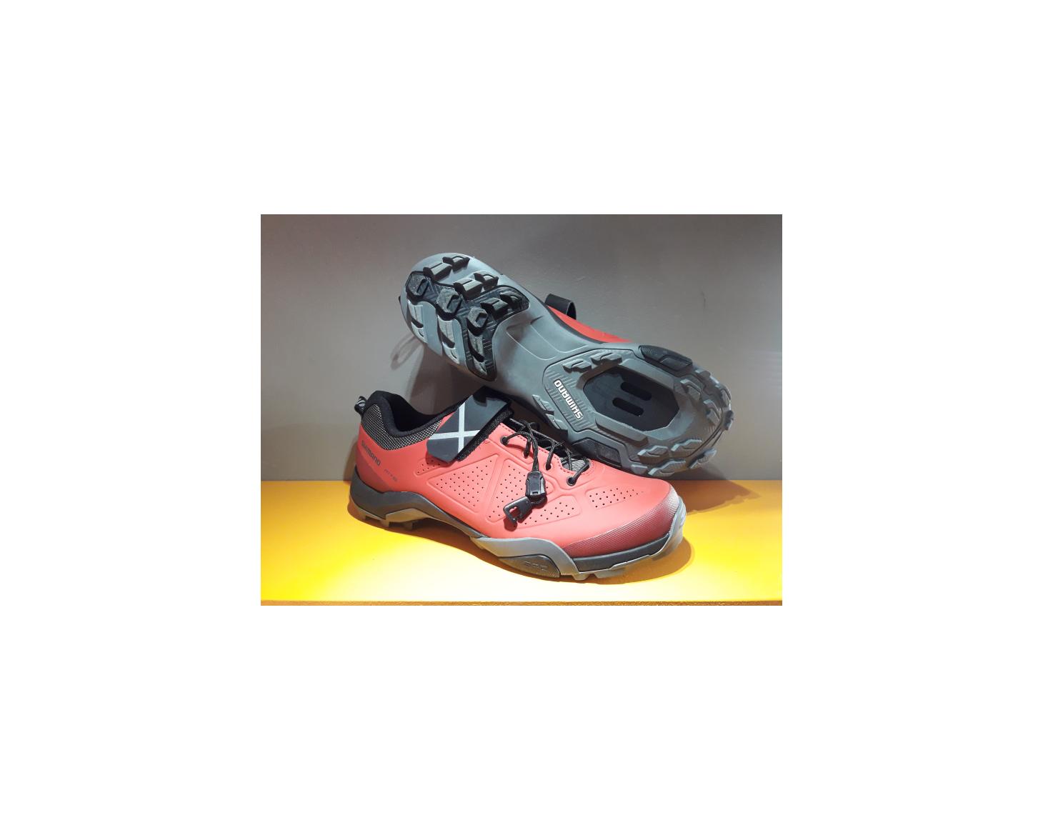 Schuhe Veloschuhe Bikeschuhe Klickschuhe Shimano SPD MT5 42