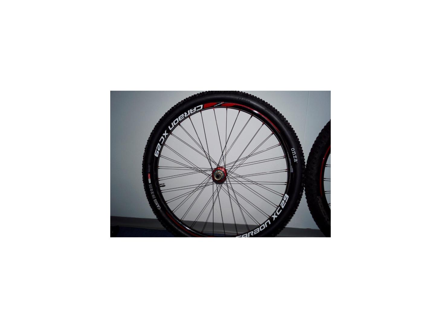 POP PRODUCTS 29"CARBON LAUFRADSATZ NEU! NEU!MIT GARANTIE