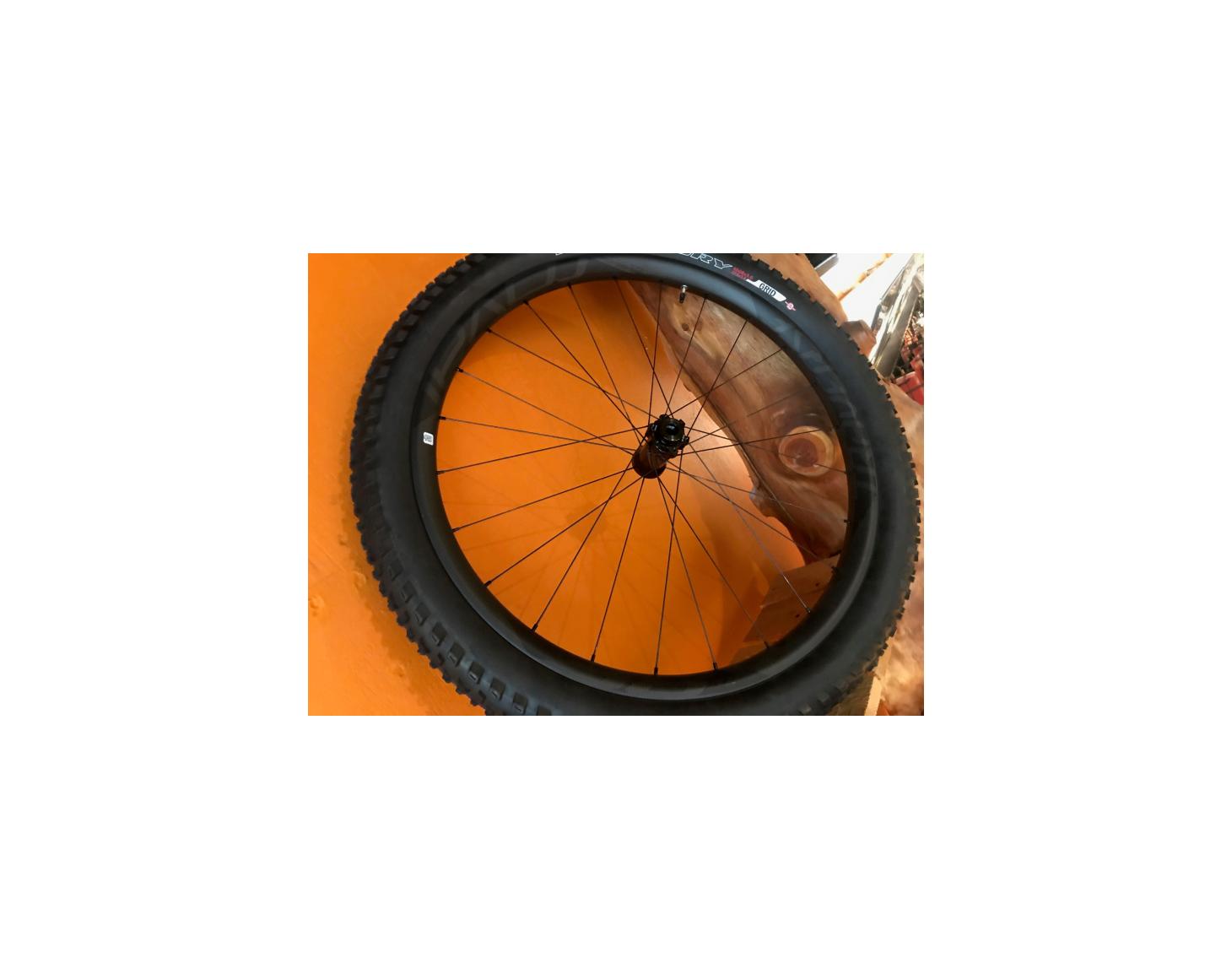 Specialized Laufradsatz Roval Traverse SL Carbon Fattie 650b 148