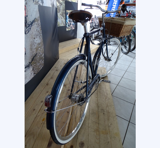 Creme Caferacer