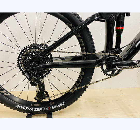 TREK Remedy 9.8