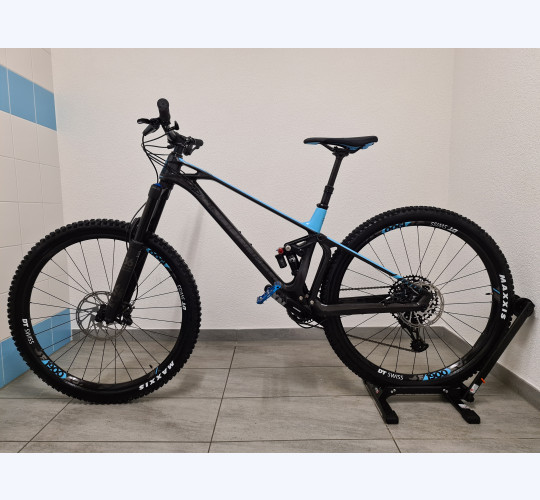 Mondraker Foxy Carbon R