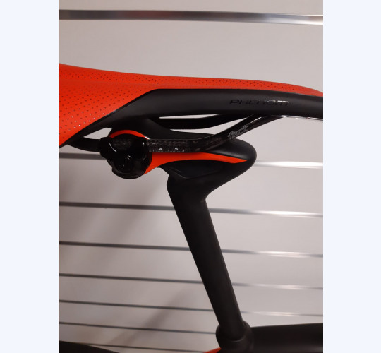 SPECIALIZED Roubaix S-Works McLaren