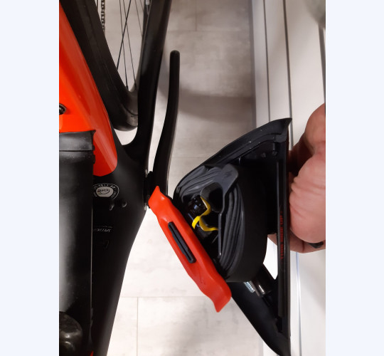 SPECIALIZED Roubaix S-Works McLaren
