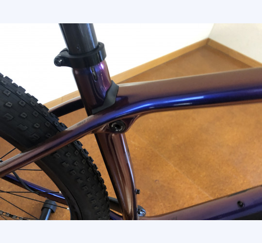 TREK Pro Caliber 9.8 SL P1