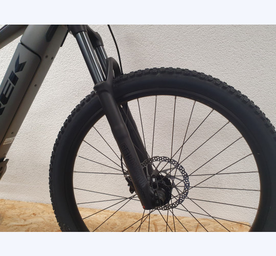 TREK Powerfly FS 5