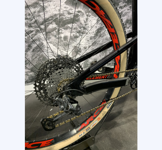 ROCKY MOUNTAIN Element Carbon 50