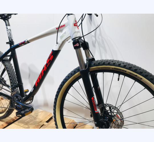 BiXS Splash 100 black/white 19"