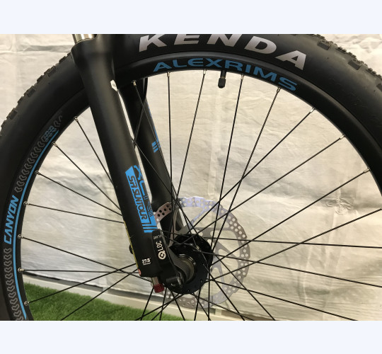 Canyon Rainbow 37