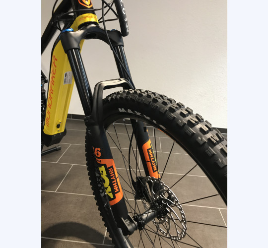 Mondraker Level R