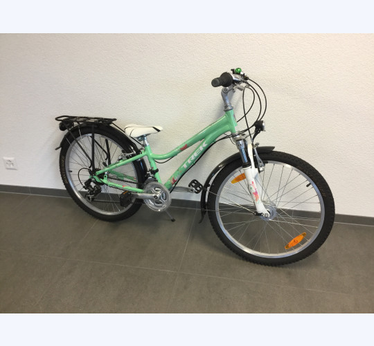TREK MT 220 E