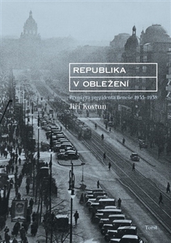 Republika v obležení - 978-80-7215-524-8
