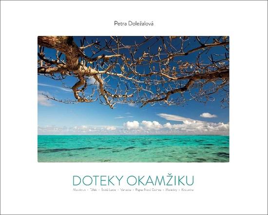 Doteky okamžiku - 978-80-264-3119-0