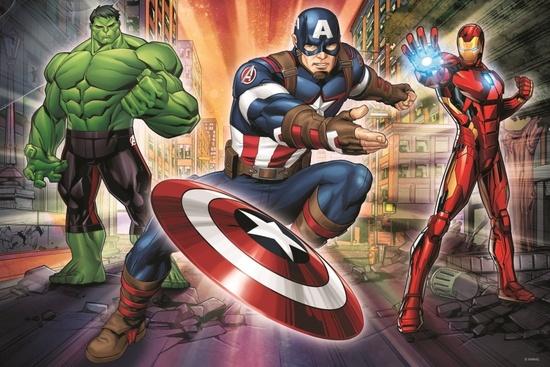 Levně TREFL Puzzle Ve světě Avengers MAXI 24 dílků