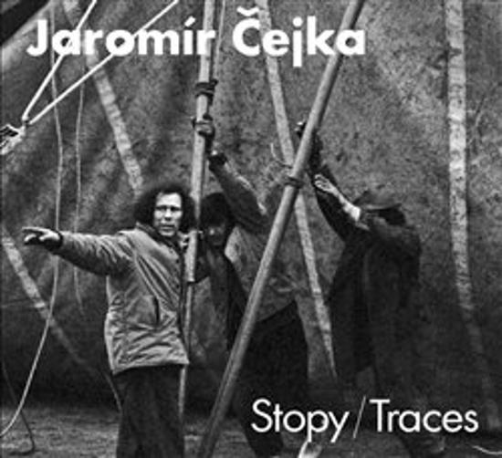 Levně Stopy / Traces